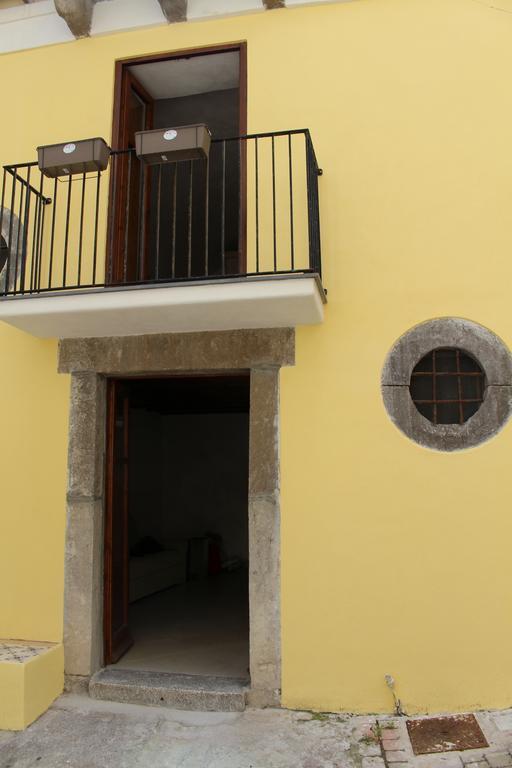 Casa Vacanza U Curtigghiu 利帕里 外观 照片